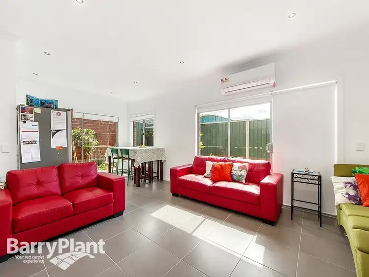 Second view of Homely unit listing, 3/31 Leslie Street, St Albans VIC 3021