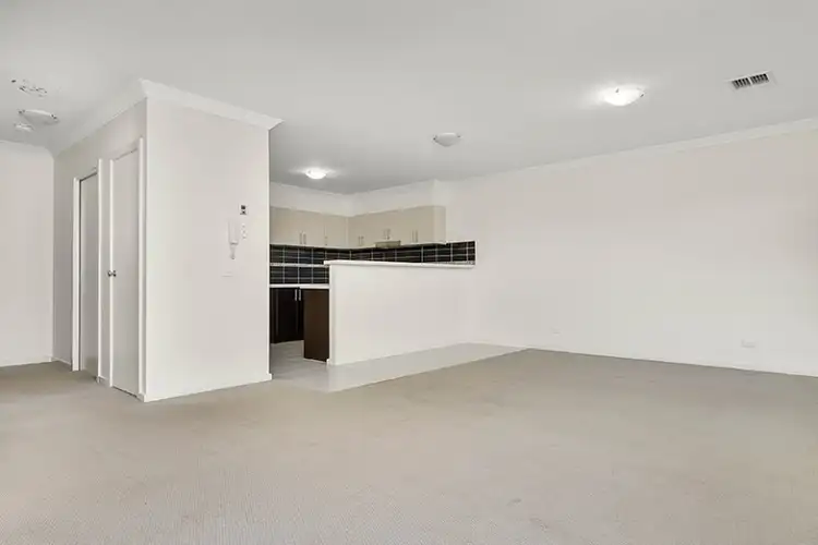 Fifth view of Homely townhouse listing, 15/40-50 Stockade Avenue, Coburg VIC 3058