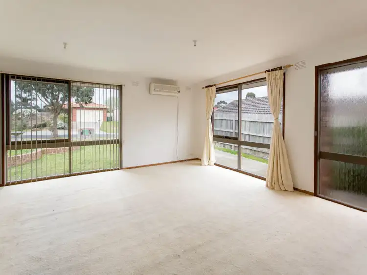 Second view of Homely house listing, 19 Korina Court, Langwarrin VIC 3910
