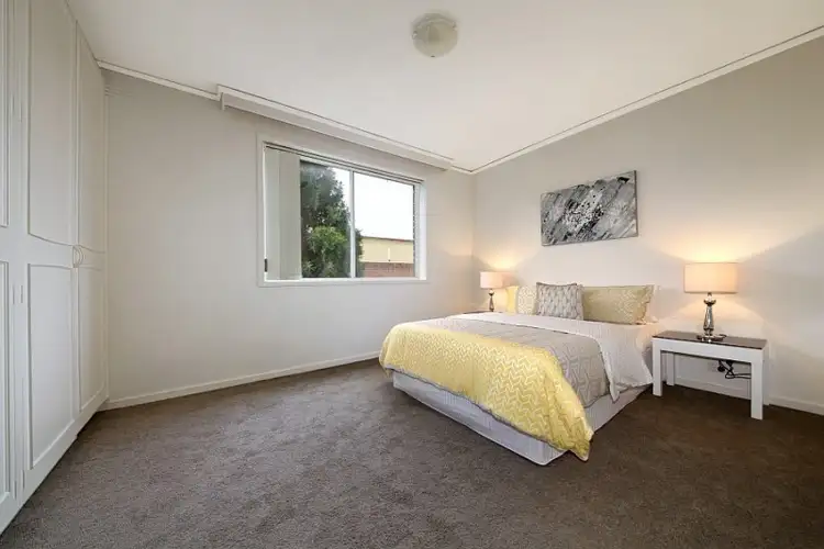 Fifth view of Homely apartment listing, 1/8-10 Sutherland Road, Armadale VIC 3143