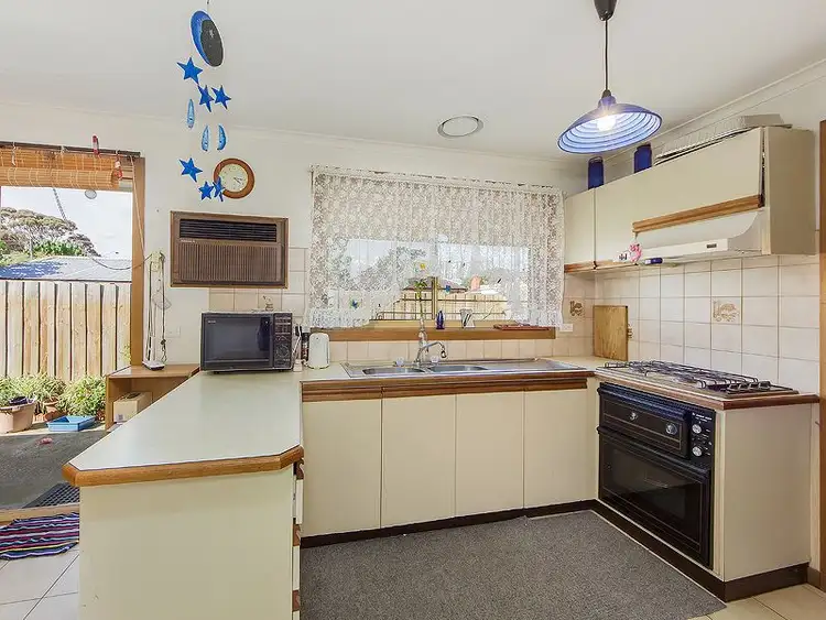 Fourth view of Homely unit listing, 1/64-66 Bent Street, St Albans VIC 3021