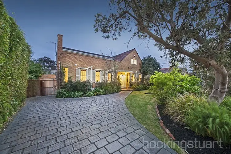 21 Tramway Parade, Beaumaris VIC 3193