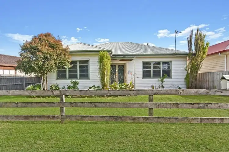 40 George Street, Portland VIC 3305