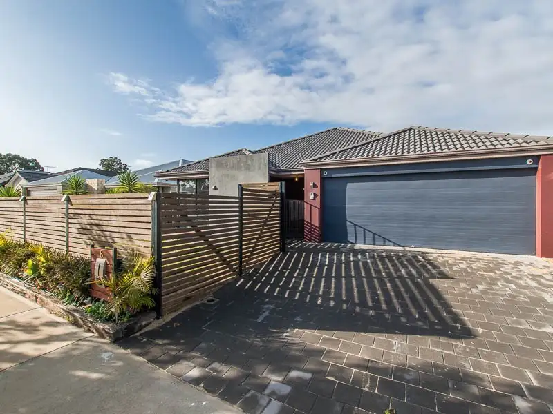 Main view of Homely house listing, 8 Astrolabe Way, Swan View WA 6056