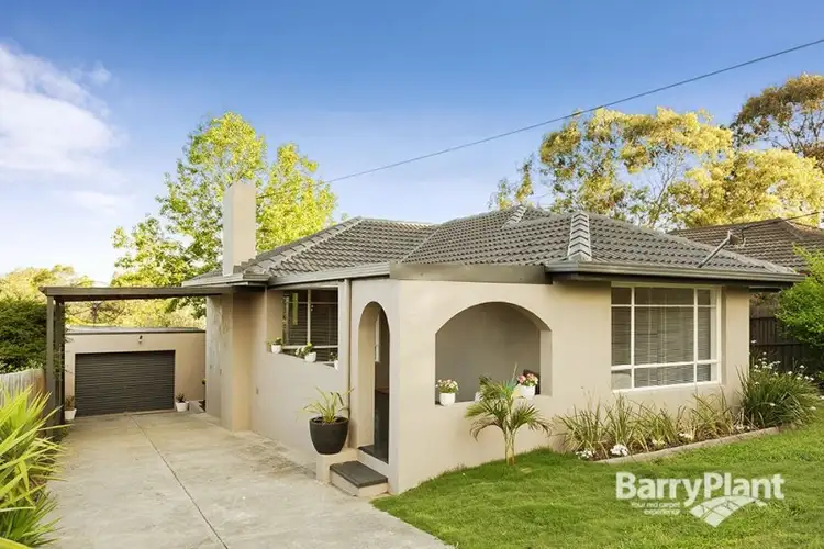 174 Cameron Parade, Watsonia North VIC 3087