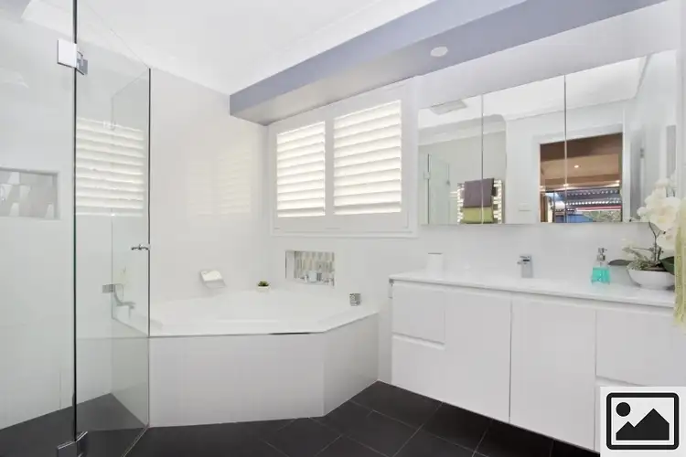 Fifth view of Homely house listing, 7 Falcon Crescent, Claremont Meadows NSW 2747