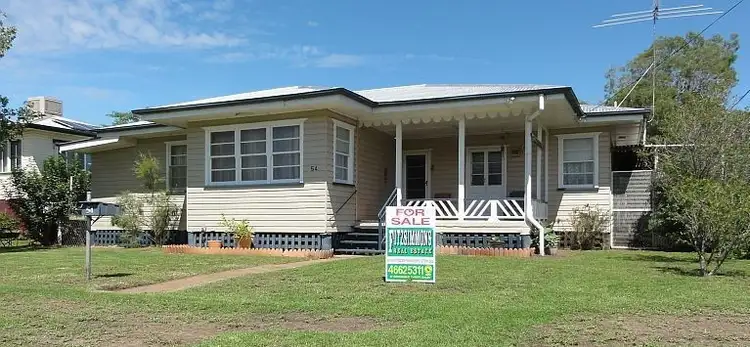 54 Wood Street, Dalby QLD 4405