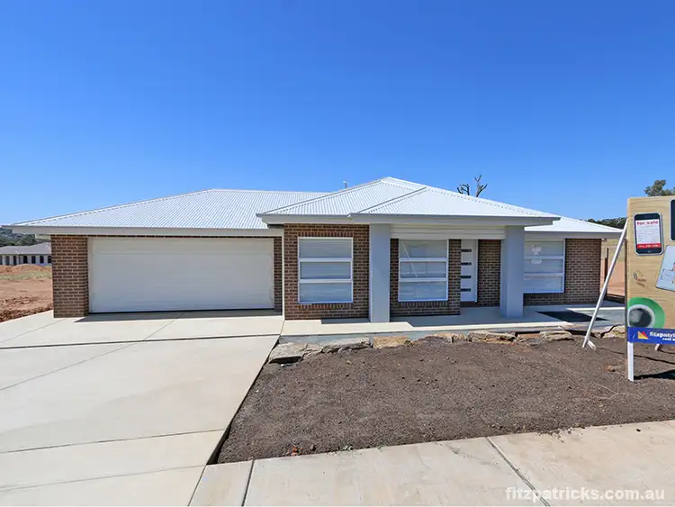 21 Waterhouse Avenue, Lloyd NSW 2650