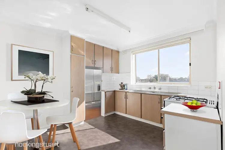 Second view of Homely apartment listing, 6/32 Oak Grove, Ripponlea VIC 3185
