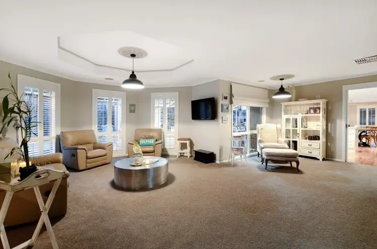 Second view of Homely house listing, 14 Jerilderie Drive, Berwick VIC 3806