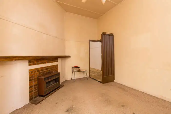 Third view of Homely house listing, 10 Latrobe Street, Red Cliffs VIC 3496
