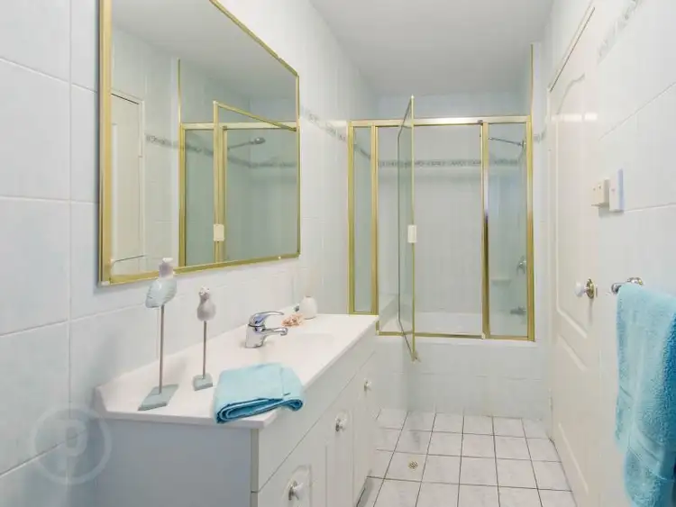 Sixth view of Homely unit listing, 5/70 Latrobe Street, East Brisbane QLD 4169