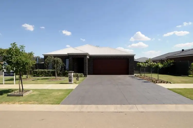 Second view of Homely house listing, 18 Vista Drive, Wangaratta VIC 3677
