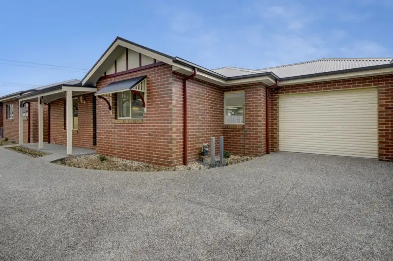 Main view of Homely unit listing, 2/5 Arthur Street, Belmont VIC 3216
