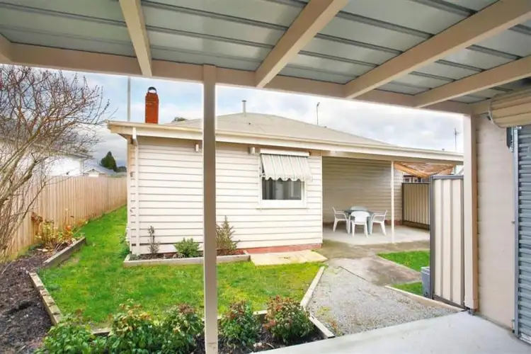 Sixth view of Homely house listing, 1/32 Spencer Street, Sebastopol VIC 3356