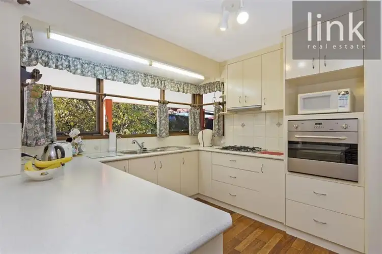 60 Baranbale Way, Lavington NSW 2641