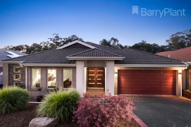 25 Galera Court, Wandin North VIC 3139