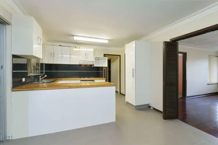 Fourth view of Homely house listing, 21 Parklands Square, Riverton WA 6148