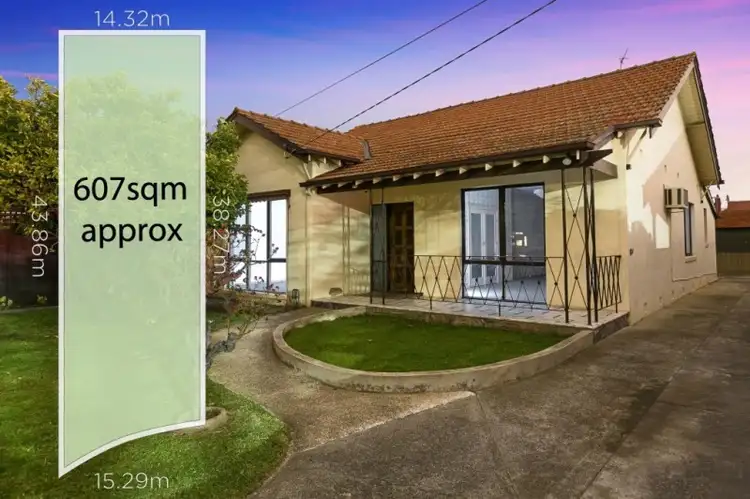 5 Bailey Avenue, St Kilda East VIC 3183