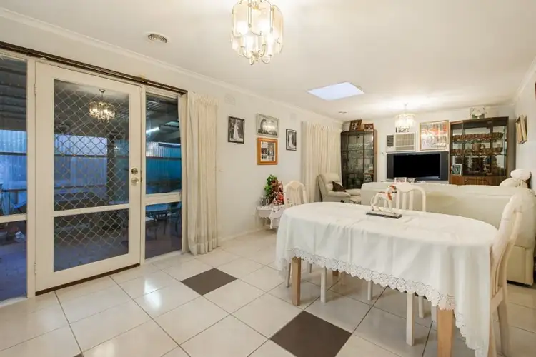 Fourth view of Homely house listing, 5 Lesdon Avenue, Cranbourne VIC 3977