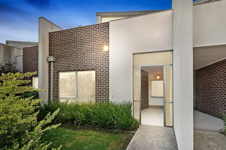 12A High Street, Doncaster VIC 3108
