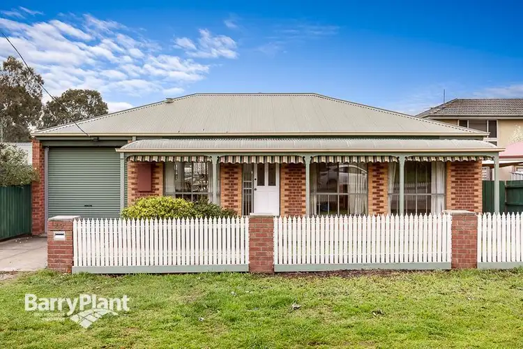 49 Wattle Drive, Watsonia VIC 3087