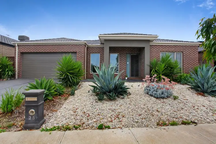 25 Citreus Circuit, Brookfield VIC 3338