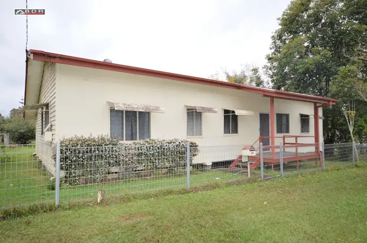 107 William Street, Howard QLD 4659