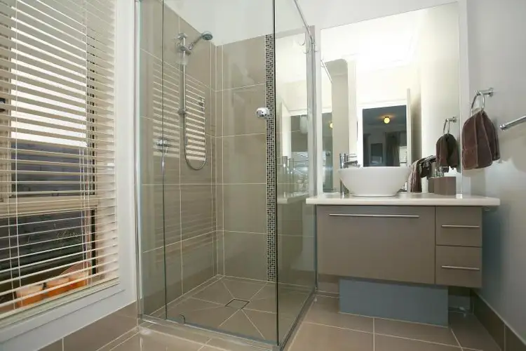 Seventh view of Homely house listing, 16 Craven Court, Sandhurst VIC 3977