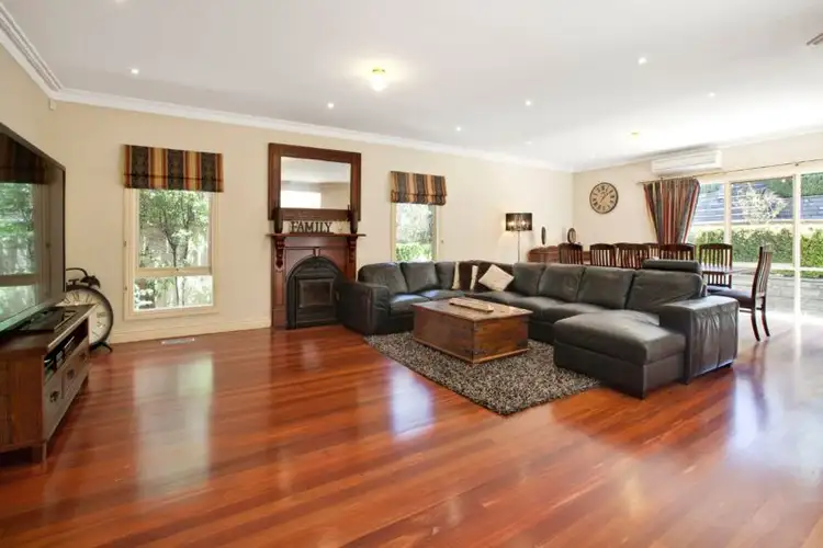 Second view of Homely house listing, 31 Treetop Terrace, Plenty VIC 3090