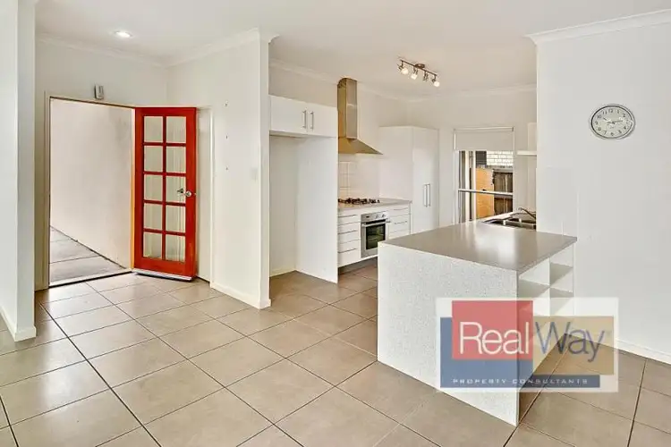 23 Barrine Crescent, Caloundra West QLD 4551