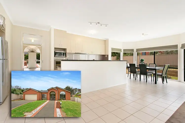10 Yurunga Drive, Castlemaine VIC 3450