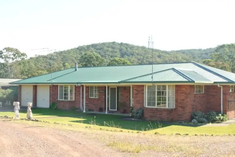 164 Six Mile Road, Eagleton NSW 2324