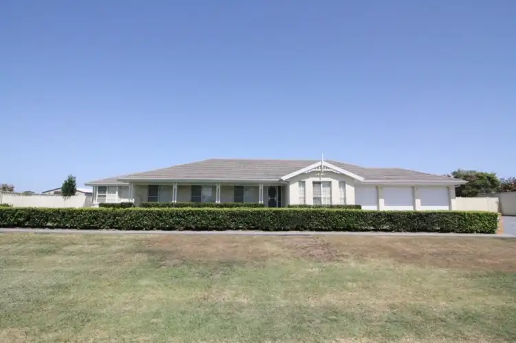 Second view of Homely house listing, 68 Forbes Crescent, Cliftleigh NSW 2321
