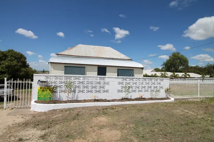 77 YORK ST, Charters Towers QLD 4820