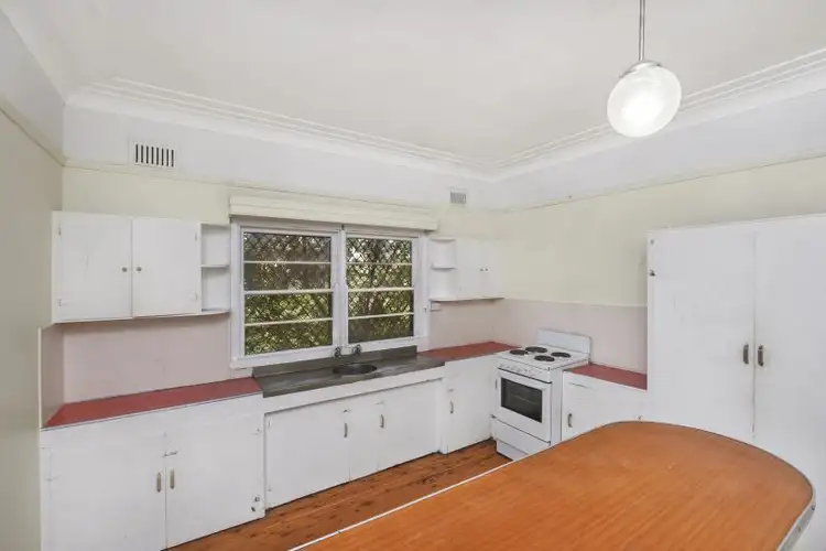 Second view of Homely house listing, 31 Trelawney St, Killarney Vale NSW 2261