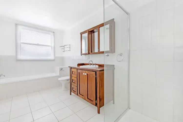 Sixth view of Homely house listing, 92 Hurd Street, Portland VIC 3305