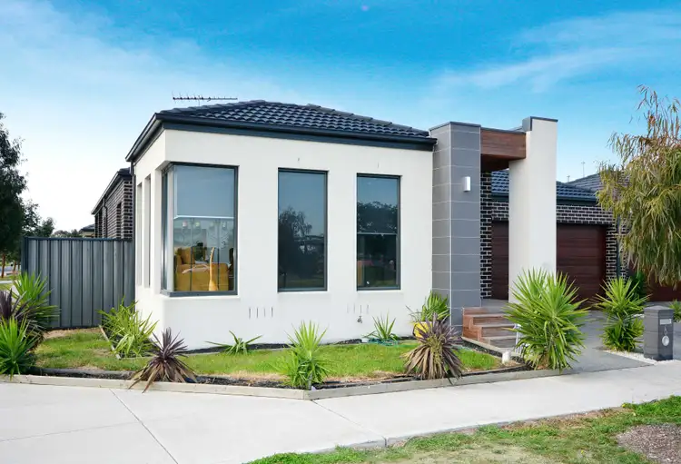 Second view of Homely house listing, 6 Falkland Road, Craigieburn VIC 3064