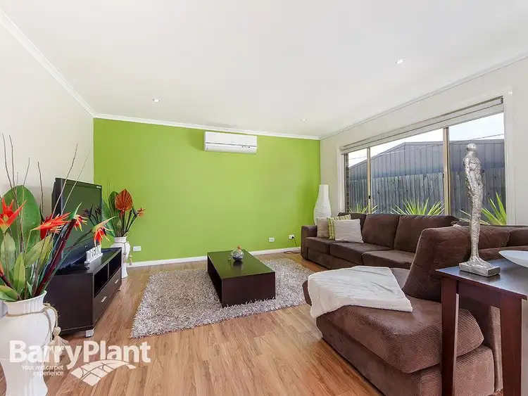 Second view of Homely unit listing, 2/20 Garfield Street, St Albans VIC 3021