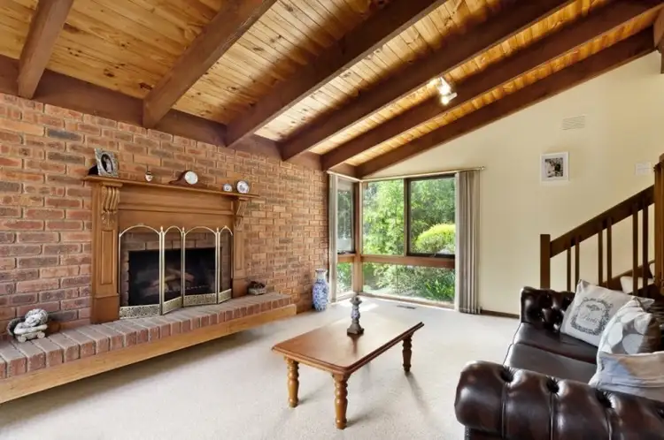 Second view of Homely house listing, 5 Avarn Court, Eltham VIC 3095