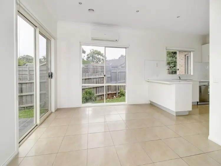 Fifth view of Homely unit listing, 5/2 Wettenhall Road, Frankston VIC 3199