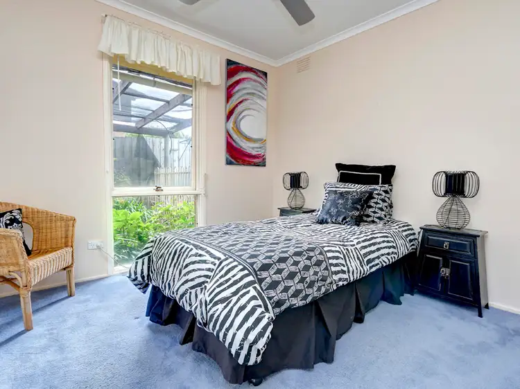 Sixth view of Homely house listing, 8 Illawarra Close, Frankston VIC 3199