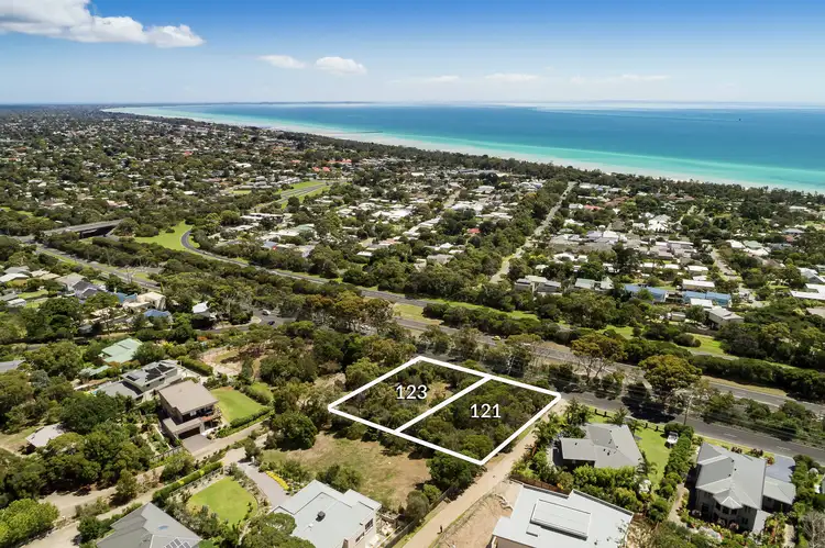 121 Bayview Road, Mccrae VIC 3938