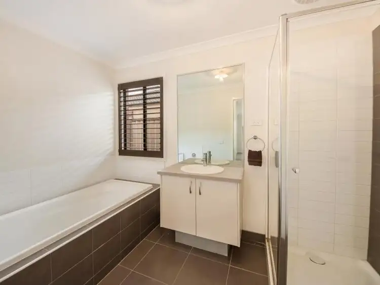 Fifth view of Homely house listing, 33 Wylie Circuit, Burnside VIC 3023