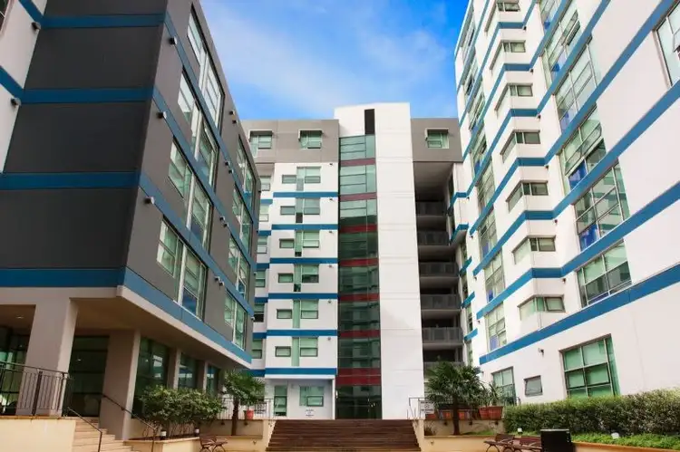 Main view of Homely apartment listing, 2/800 Swanston Street, Carlton VIC 3053