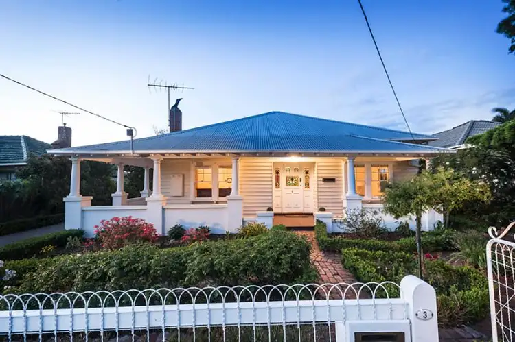 3 Neville Street, Mentone VIC 3194
