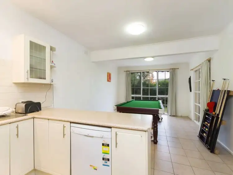 Fifth view of Homely house listing, 15 Catherine Avenue, Mount Waverley VIC 3149