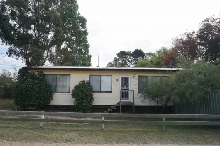 82 Malbon Street, Bungendore NSW 2621