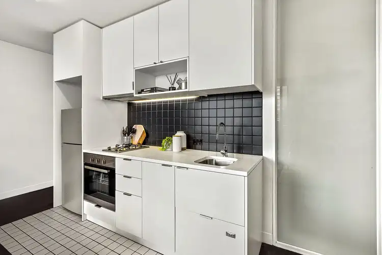 Third view of Homely apartment listing, 2811/31 A'Beckett Street, Melbourne VIC 3000