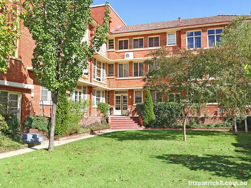 Main view of Homely unit listing, 2/225 Tarcutta Street, Wagga Wagga NSW 2650